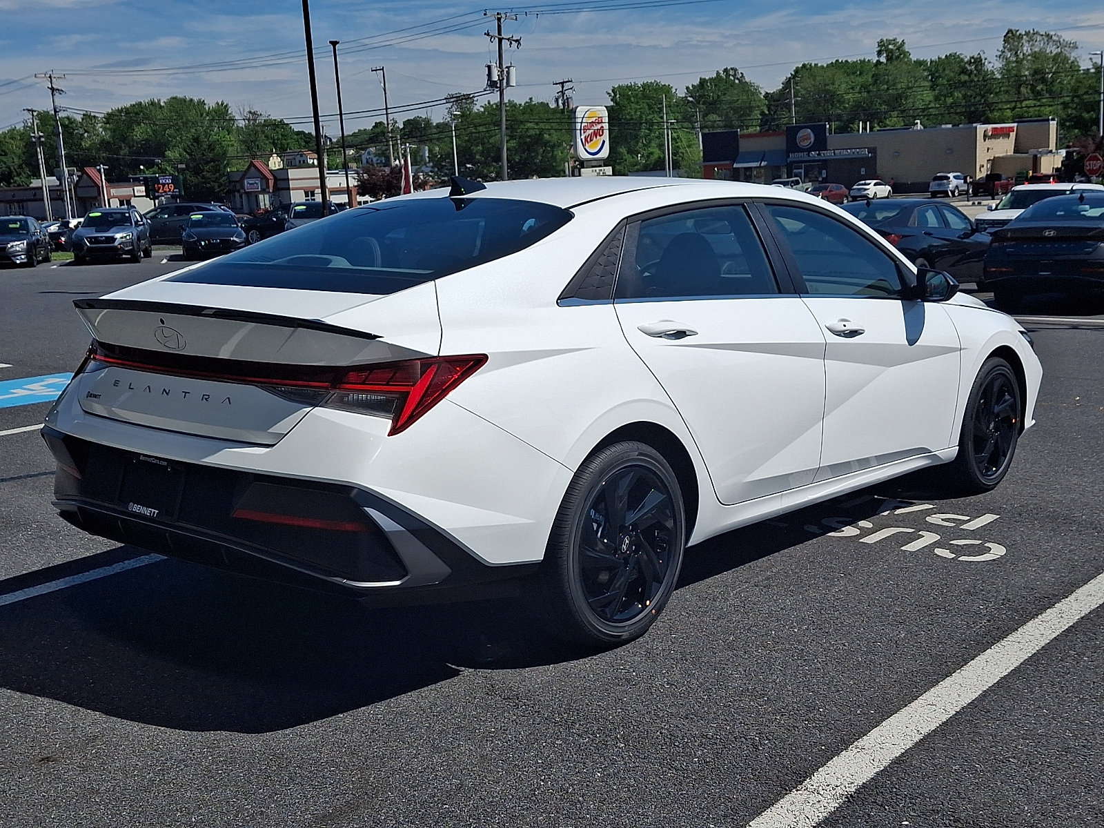 New 2026 Hyundai Elantra SEL Sport FWD image 5