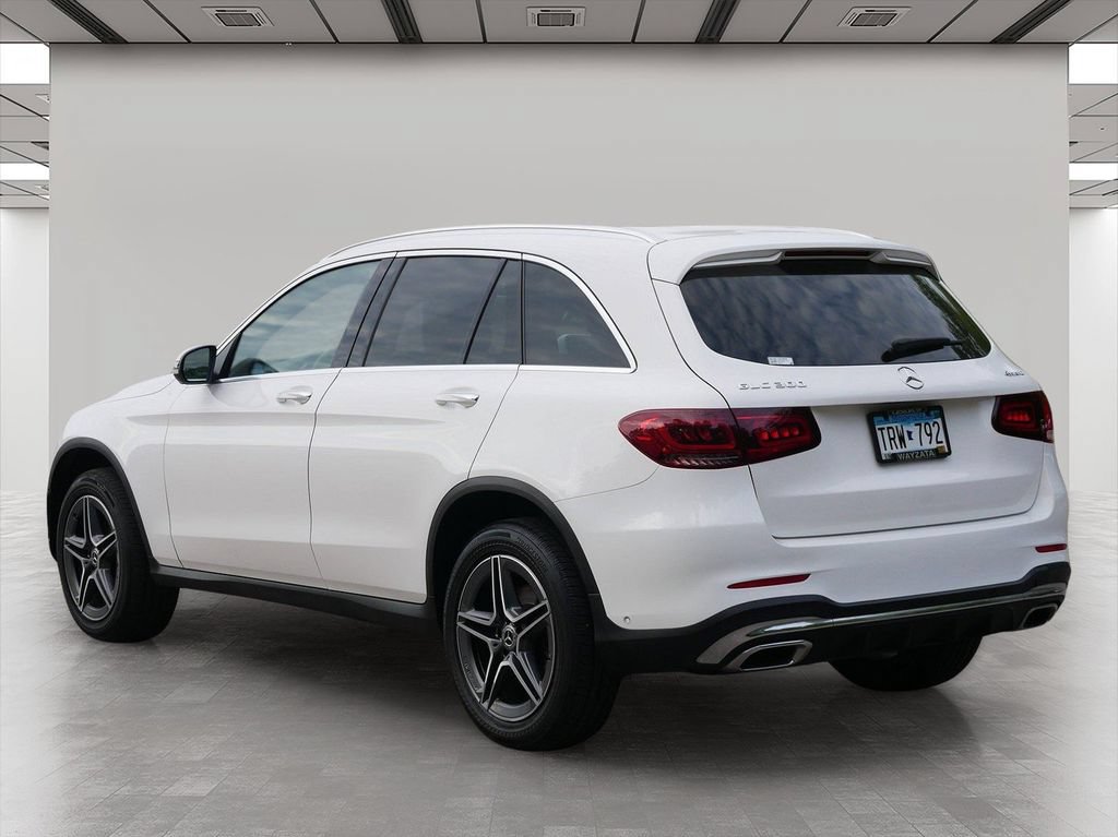 Used 2021 Mercedes-Benz GLC 300 4MATIC image 4