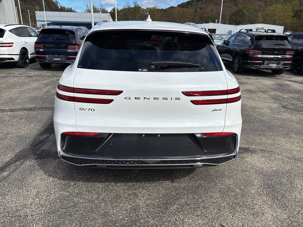 New 2026 Genesis GV70 2.5T Advanced image 4