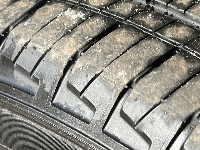 Certified 2024 Jeep Grand Cherokee L Laredo image 10