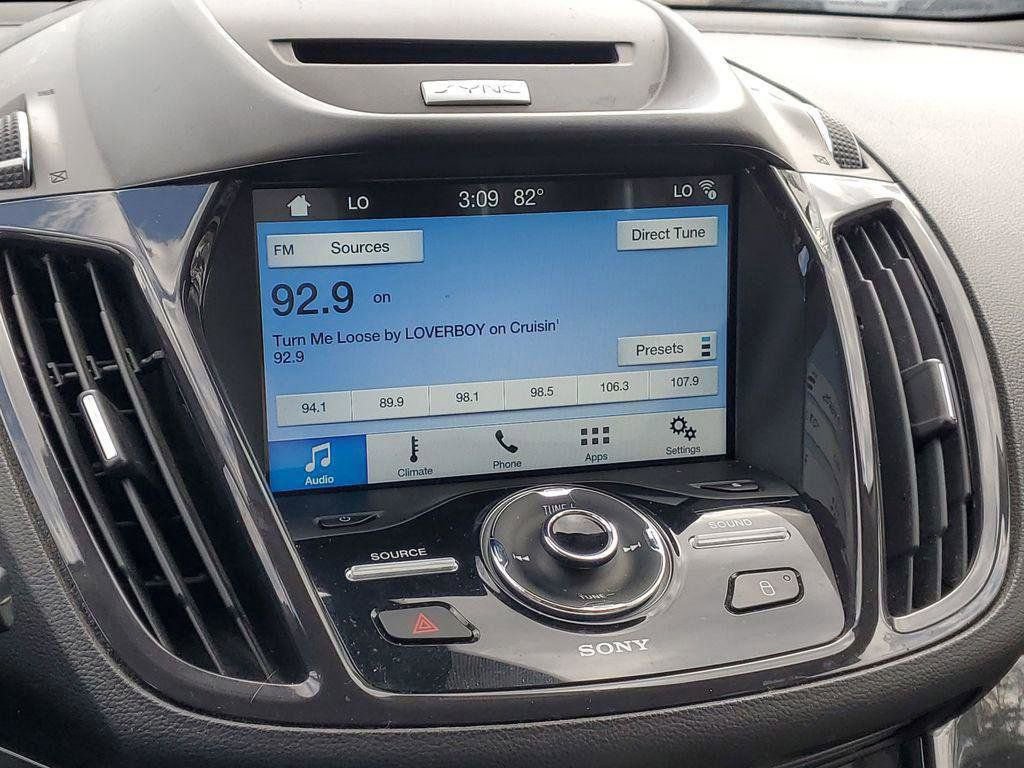 Used 2016 Ford Escape Titanium image 13