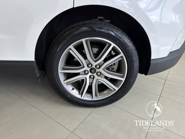 Certified 2023 Ford Edge Titanium AWD/4WD image 33