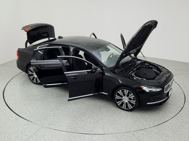 Certified 2023 Volvo S90 B6 Plus w/ Protection Package Premier image 40