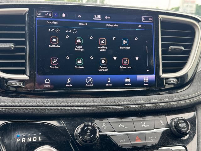 Used 2021 Chrysler Pacifica Touring w/ S Appearance Package FWD image 38