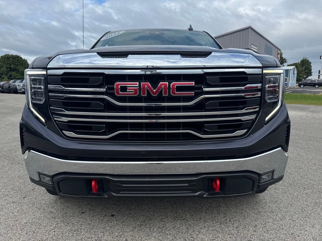 Used 2022 GMC Sierra 1500 SLT w/ SLT Premium Package image 9
