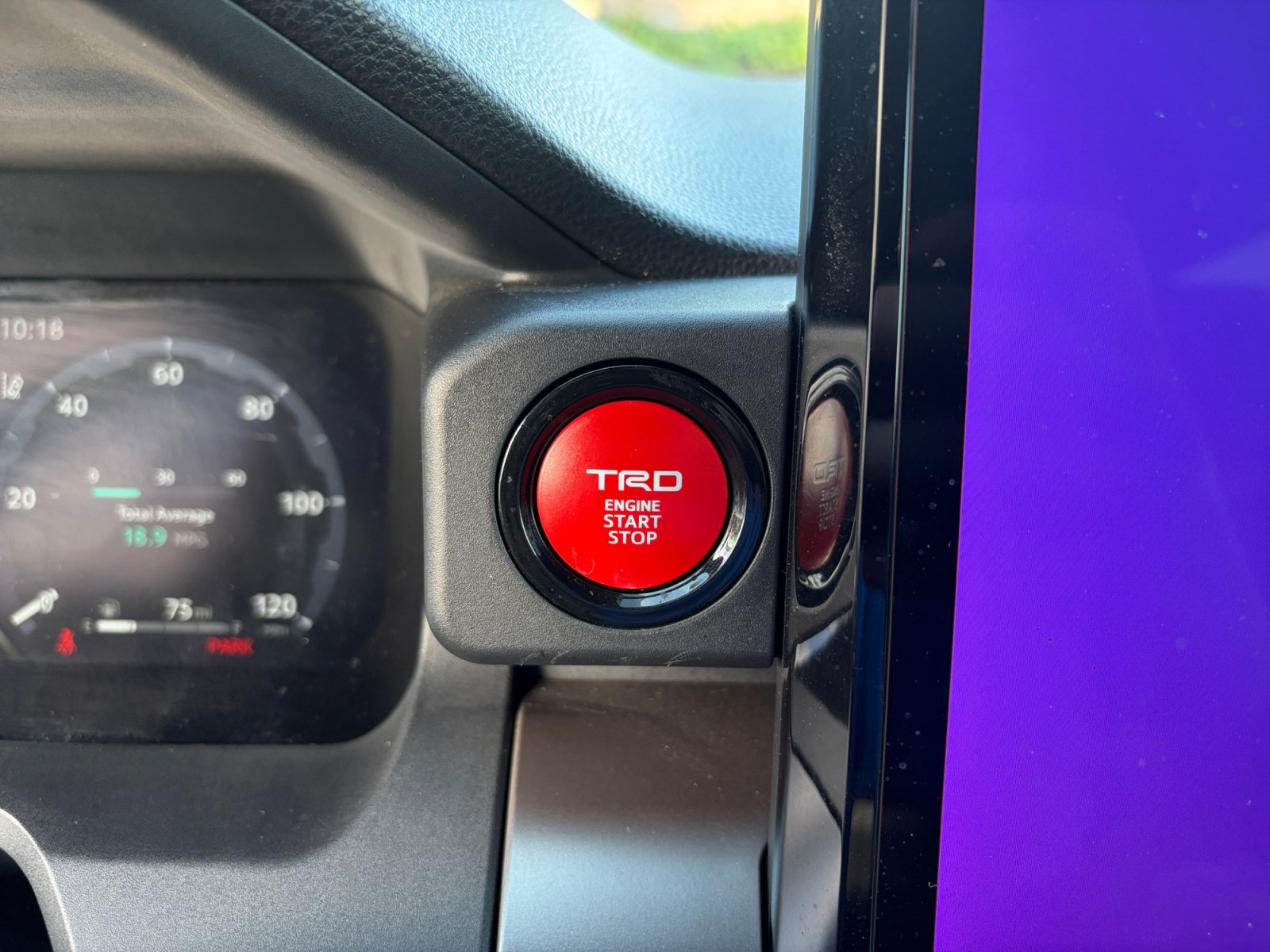 Used 2024 Toyota Tacoma TRD Off-Road w/ TRD Off Road Premium Package AWD/4WD image 20