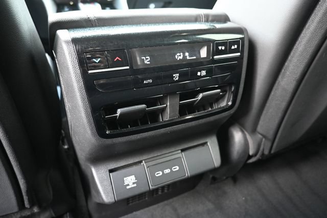 Used 2025 Acura MDX SH-AWD image 27