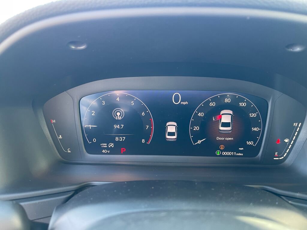 Certified 2025 Honda Accord SE image 3