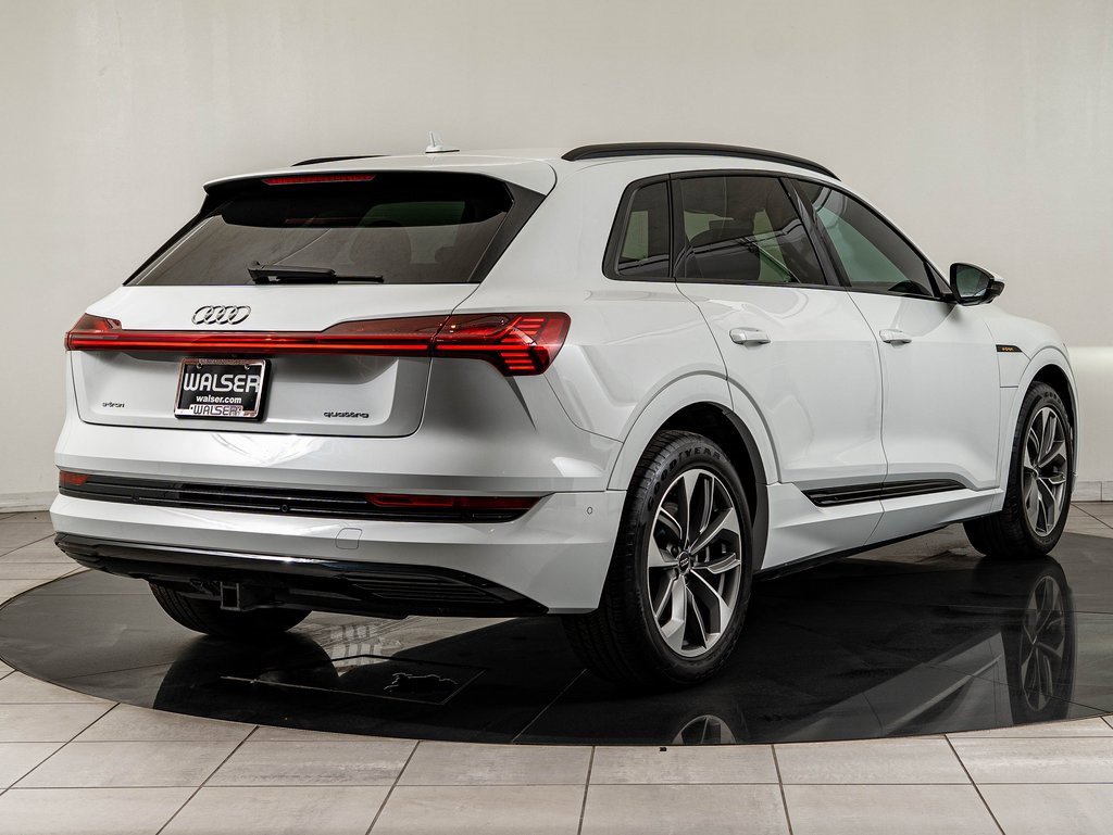 Used 2021 Audi e-tron Premium Plus w/ Premium Plus Package image 10