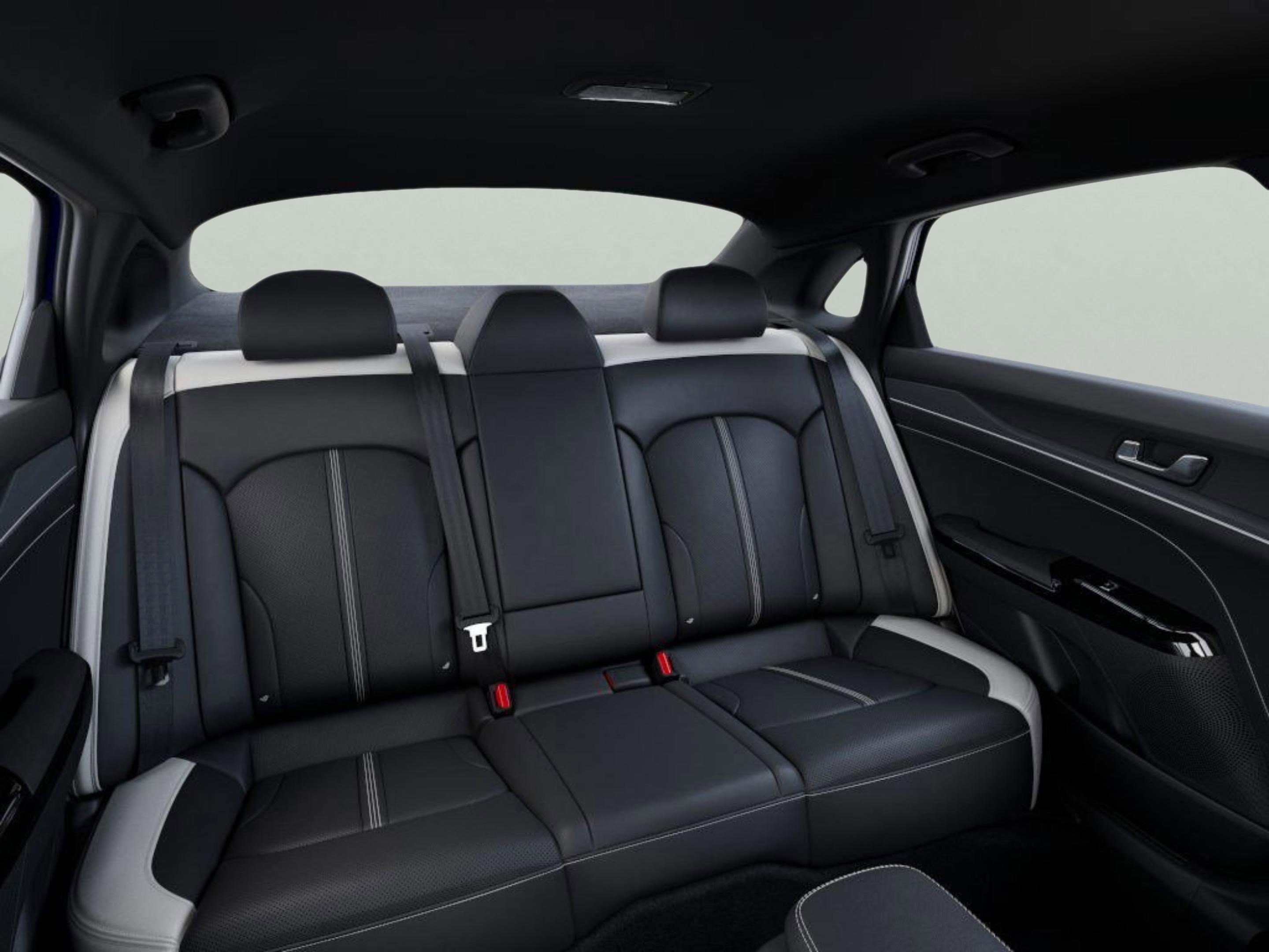 New 2026 Kia K5 GT-Line image 16