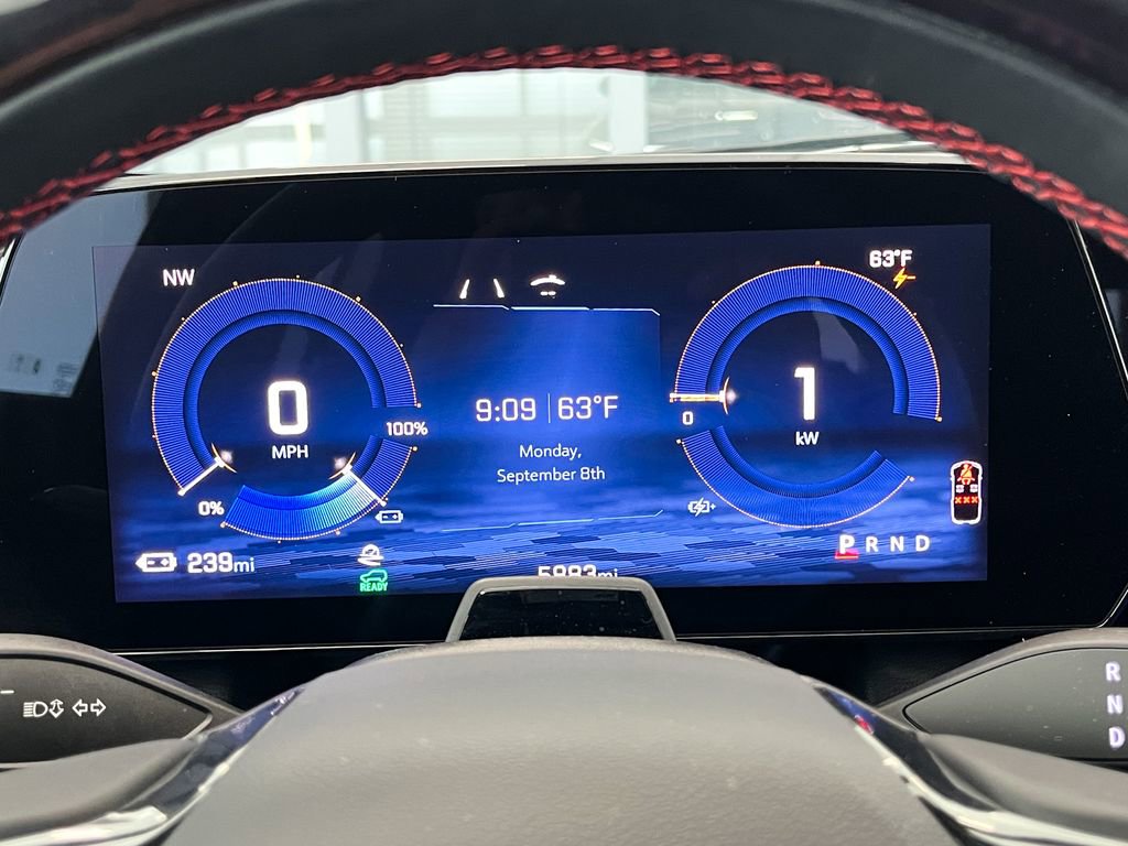 Certified 2024 Chevrolet Equinox EV RS image 19