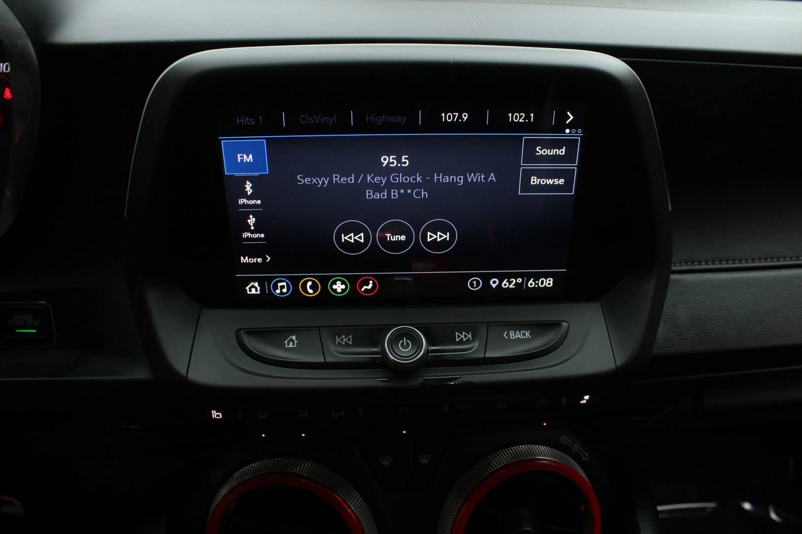 Used 2020 Chevrolet Camaro SS RWD image 28