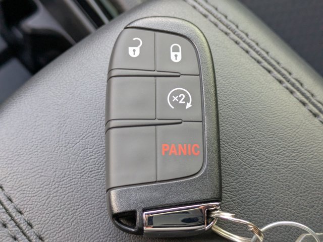 New 2026 Jeep Compass Latitude image 25