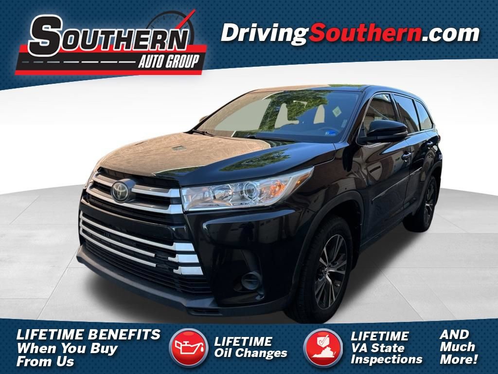 Used 2018 Toyota Highlander LE w/ Protection Package #3