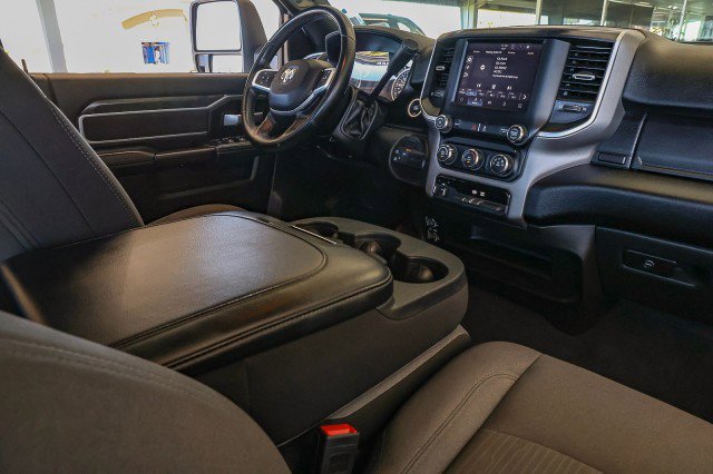 Used 2024 RAM 2500 Big Horn image 34
