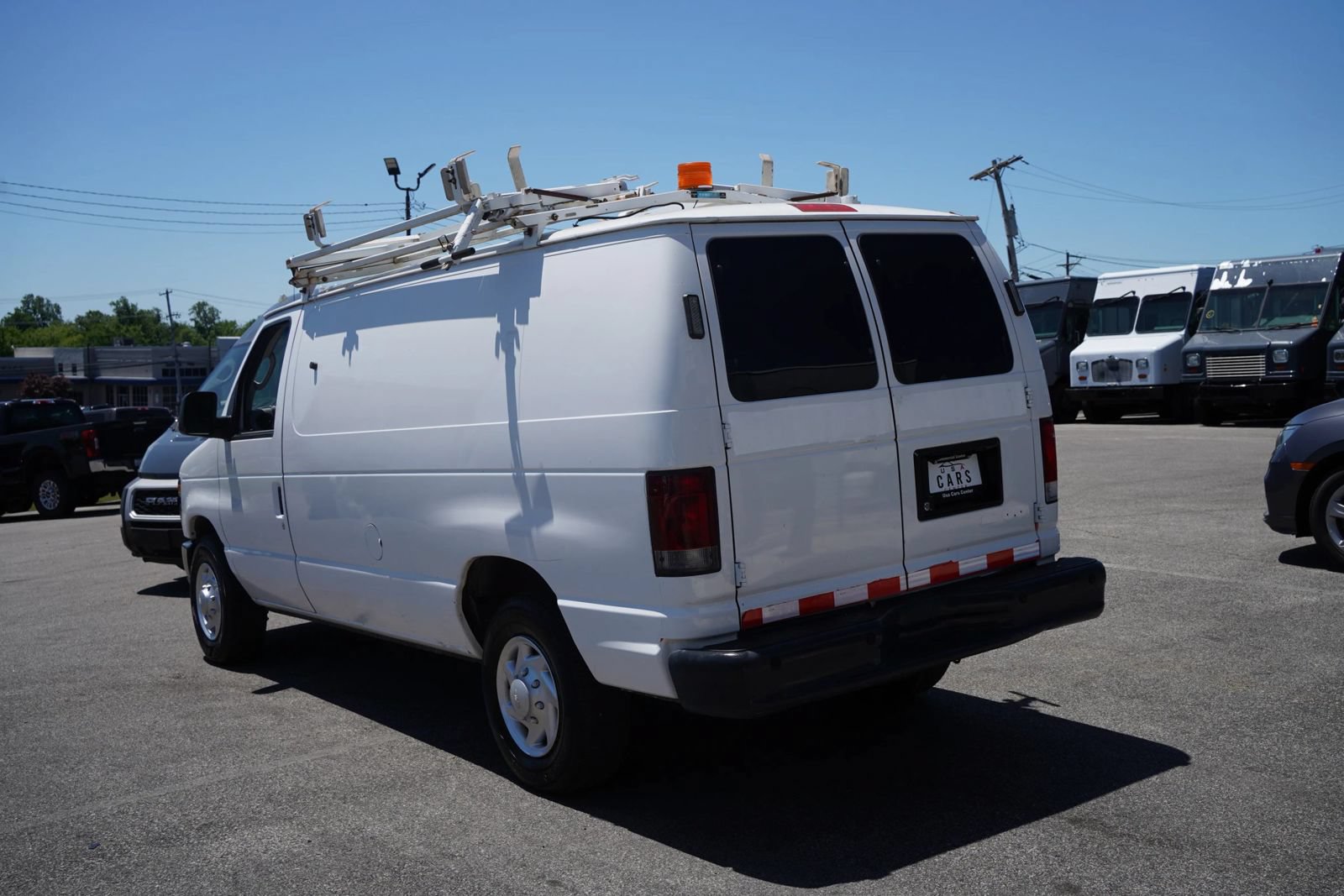 Used 2011 Ford E-250 and Econoline 250 w/ PWR Group RWD image 4