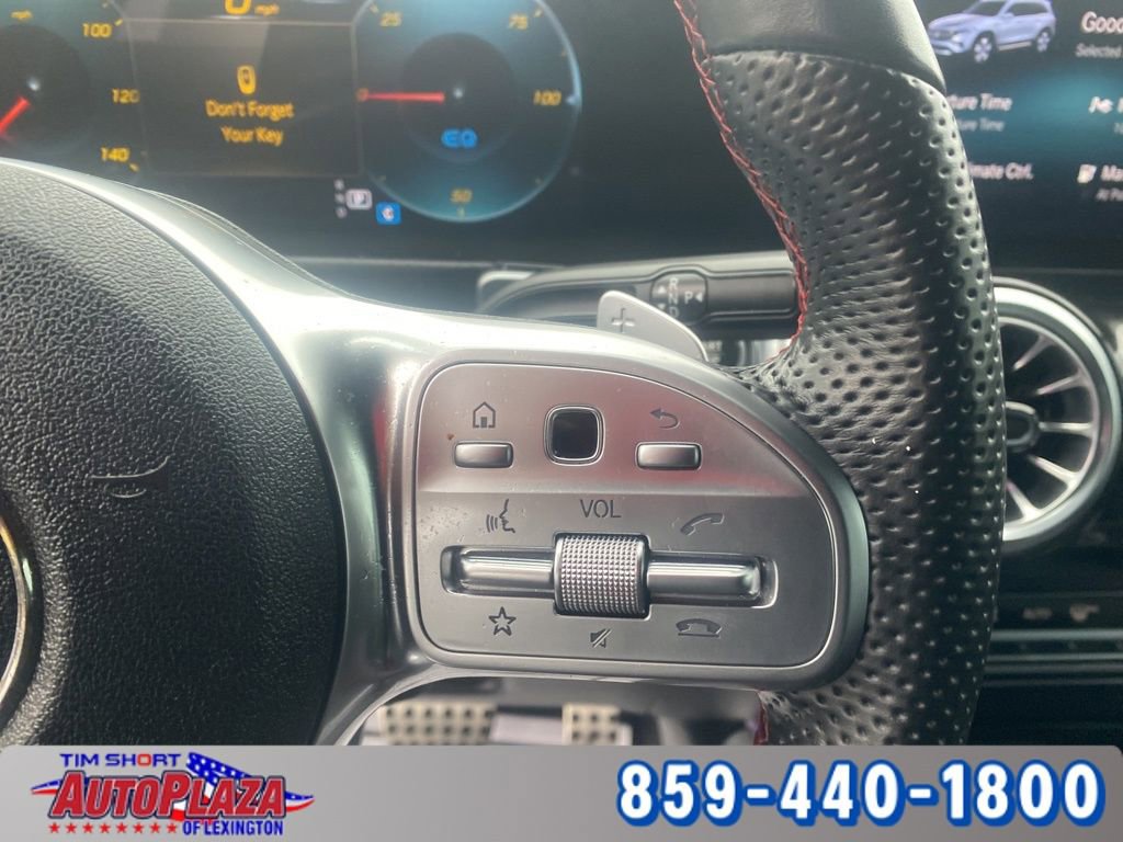 Used 2023 Mercedes-Benz EQB 300 4MATIC image 27