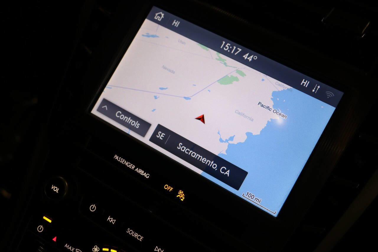 Used 2020 Lincoln MKZ Reserve w/ Elements Package image 24