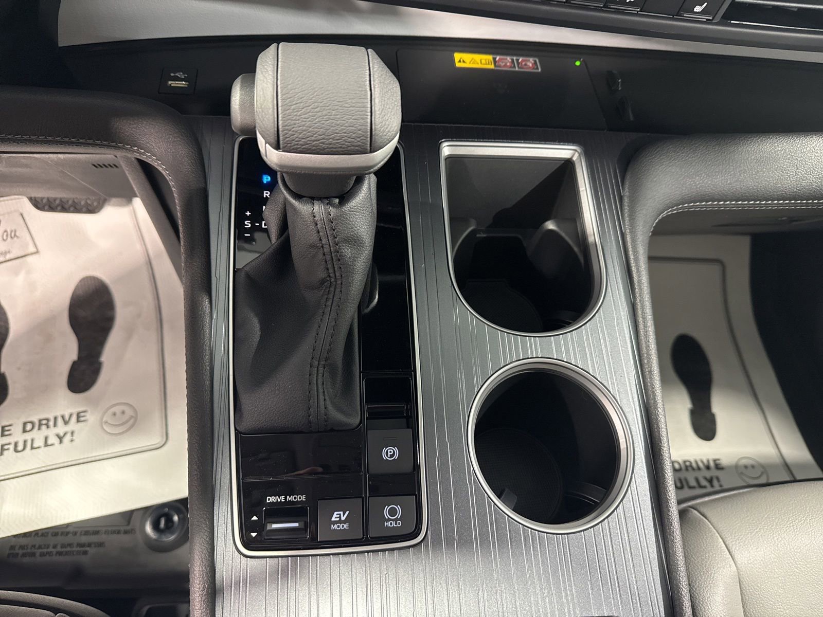 New 2026 Toyota Sienna XLE FWD image 33