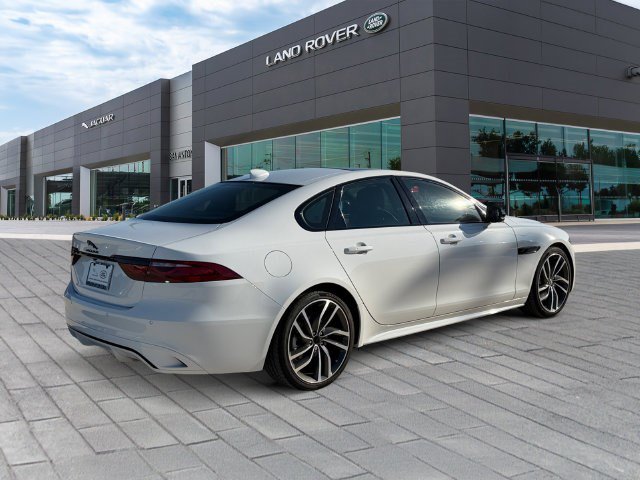 Used 2024 Jaguar XF R-Dynamic SE AWD/4WD image 5