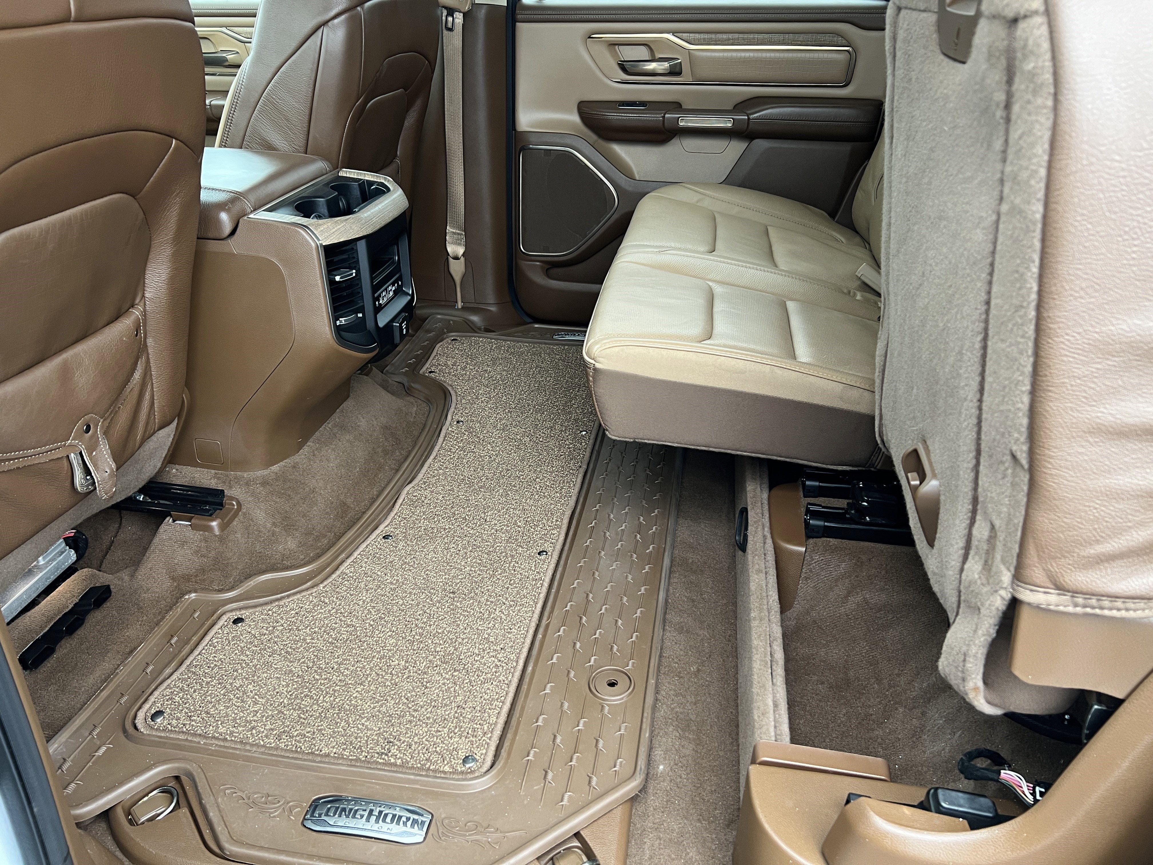 Used 2020 RAM 1500 Longhorn image 18