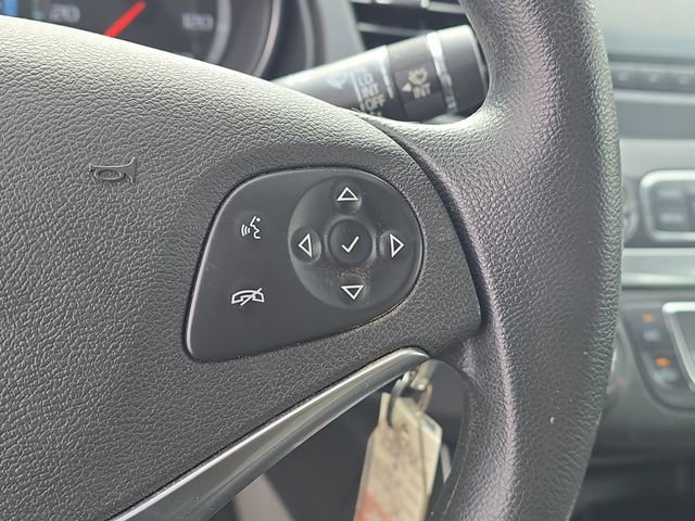 Used 2017 Chevrolet Impala LS FWD image 17