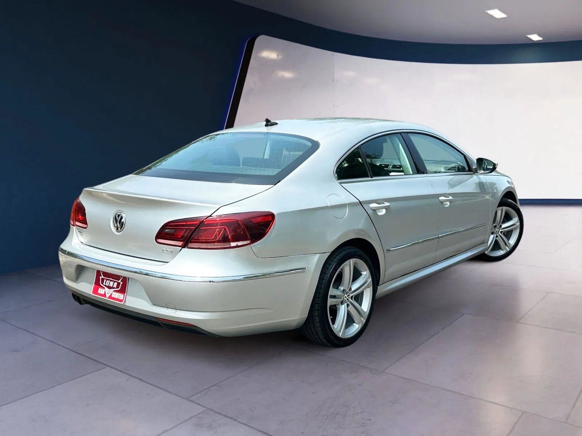 Used 2014 Volkswagen CC R-Line FWD image 5