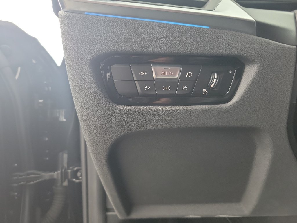 Used 2024 BMW i4 eDrive40 RWD image 34