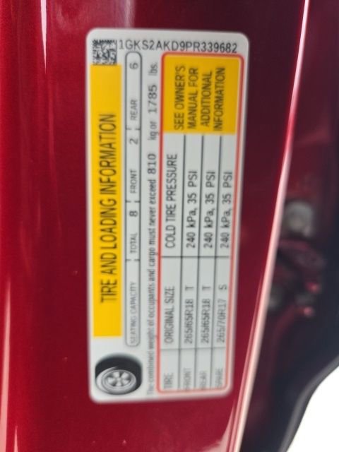 Used 2023 GMC Yukon SLE w/ Gmc Pro Safety Plus Package image 29