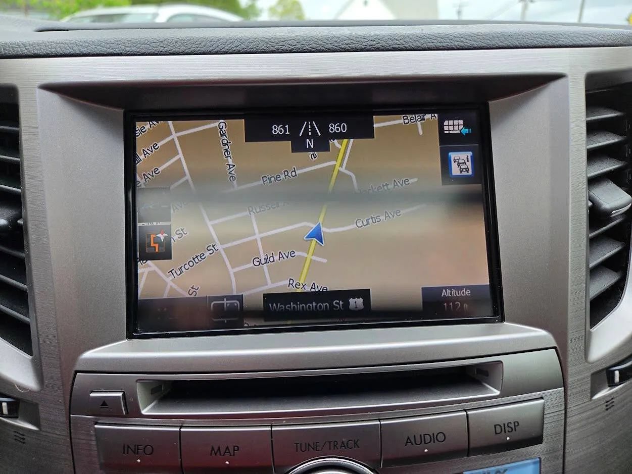 Used 2014 Subaru Outback 2.5i Limited AWD/4WD image 16