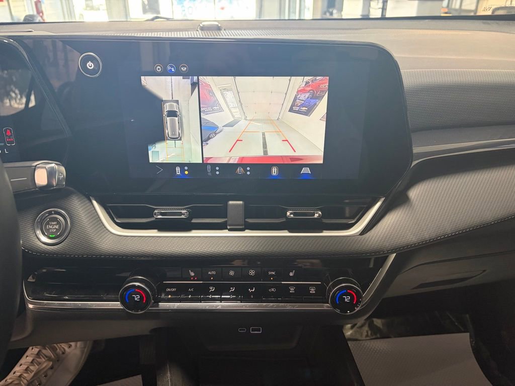 Used 2026 Chevrolet Equinox LT w/ Convenience Package II image 13