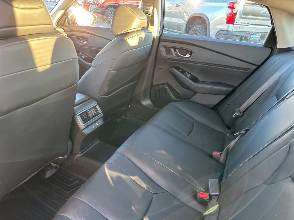 Used 2023 Honda Accord Touring image 18