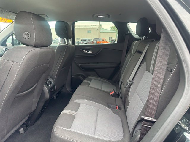 Used 2025 Chevrolet Blazer LT FWD image 20