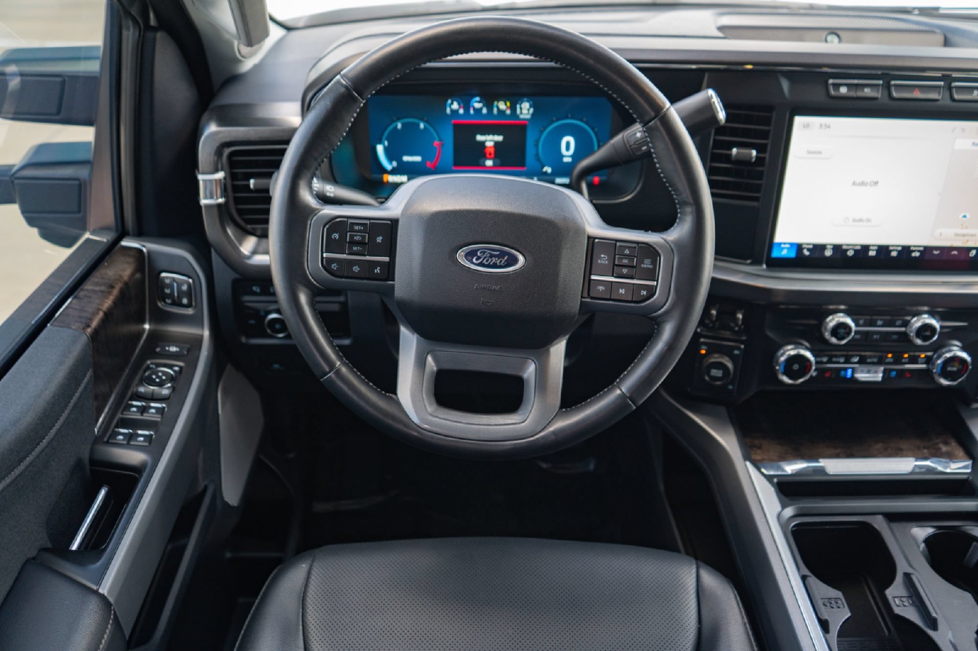 Used 2024 Ford F250 Lariat AWD/4WD image 22