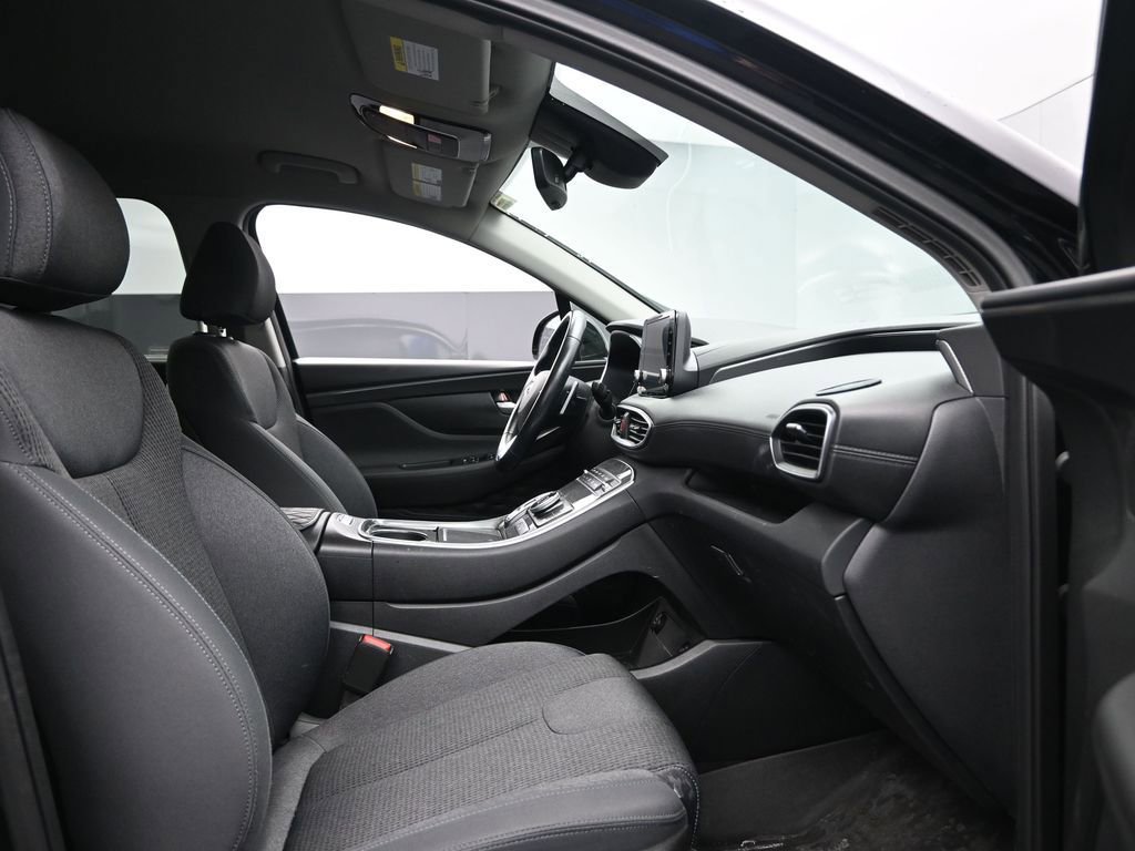 Used 2022 Hyundai Santa Fe SEL w/ Convenience Package image 28
