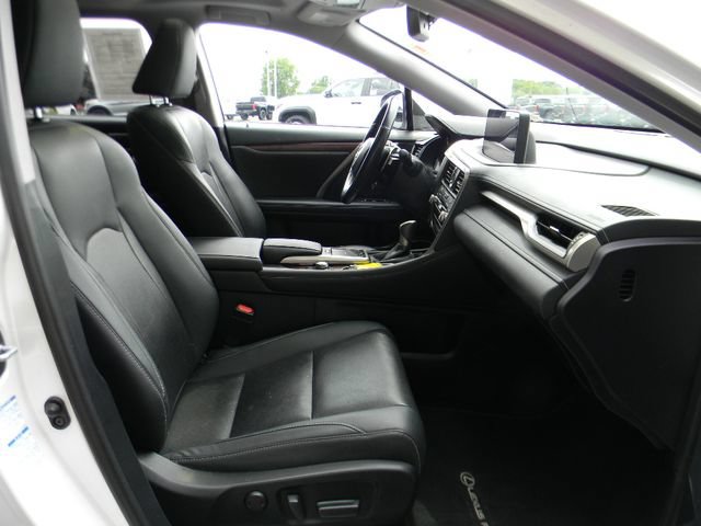 Used 2022 Lexus RX 350L Premium w/ Premium Package AWD/4WD image 29