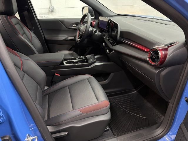 Used 2025 Chevrolet Equinox RS w/ Safety and Technology Package image 26