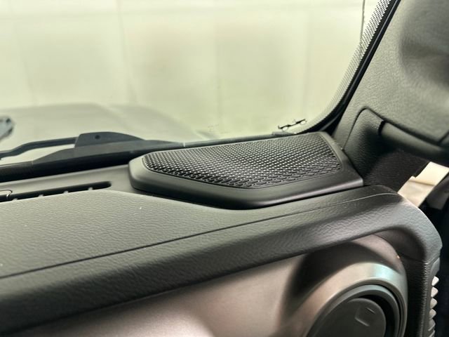 Used 2021 Jeep Wrangler Unlimited Sport image 29