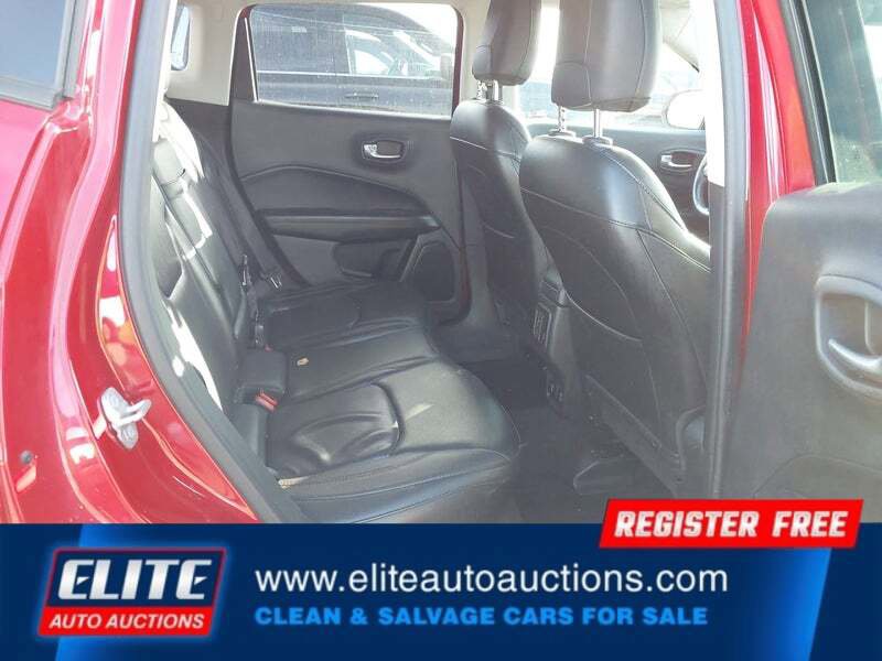 Used 2018 Jeep Compass Limited w/ Navigation Group FWD image 16