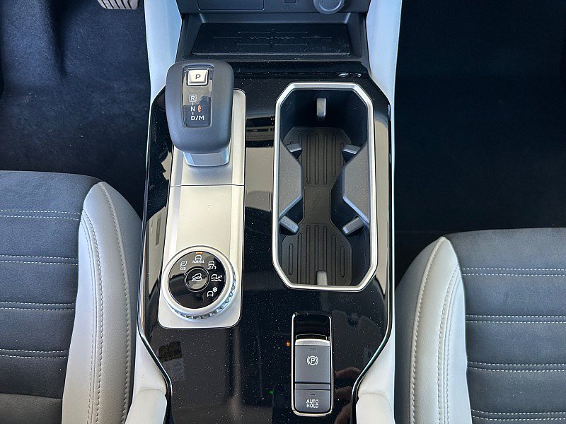 New 2026 Mitsubishi Outlander SE FWD image 19