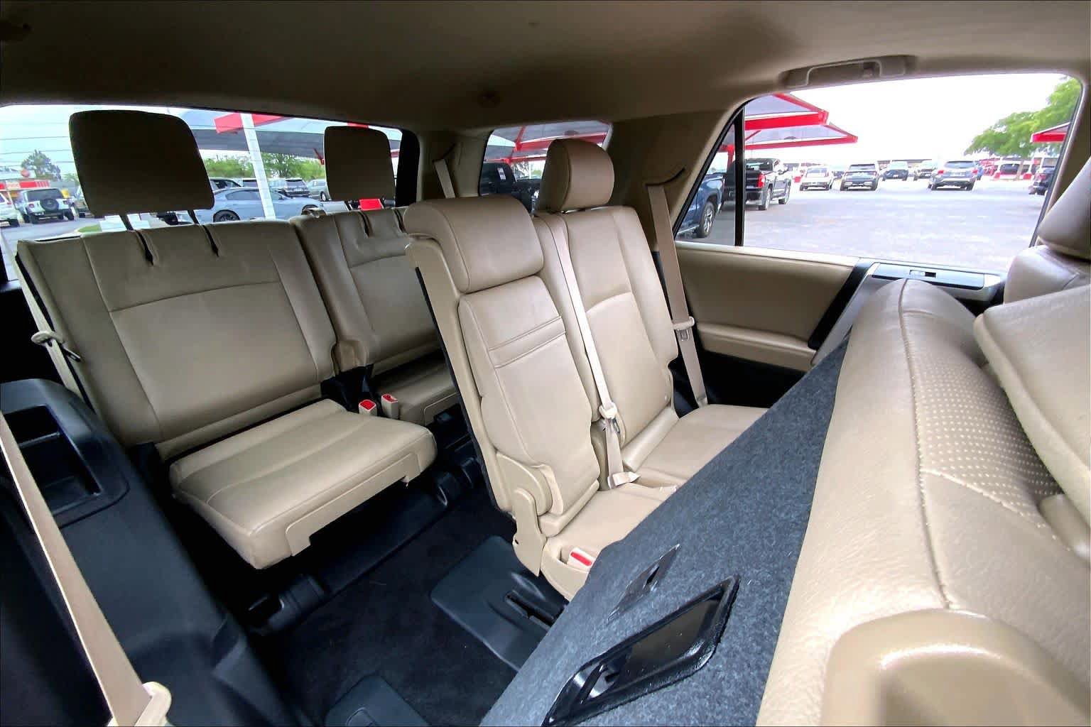 Used 2024 Toyota 4Runner Limited AWD/4WD image 20