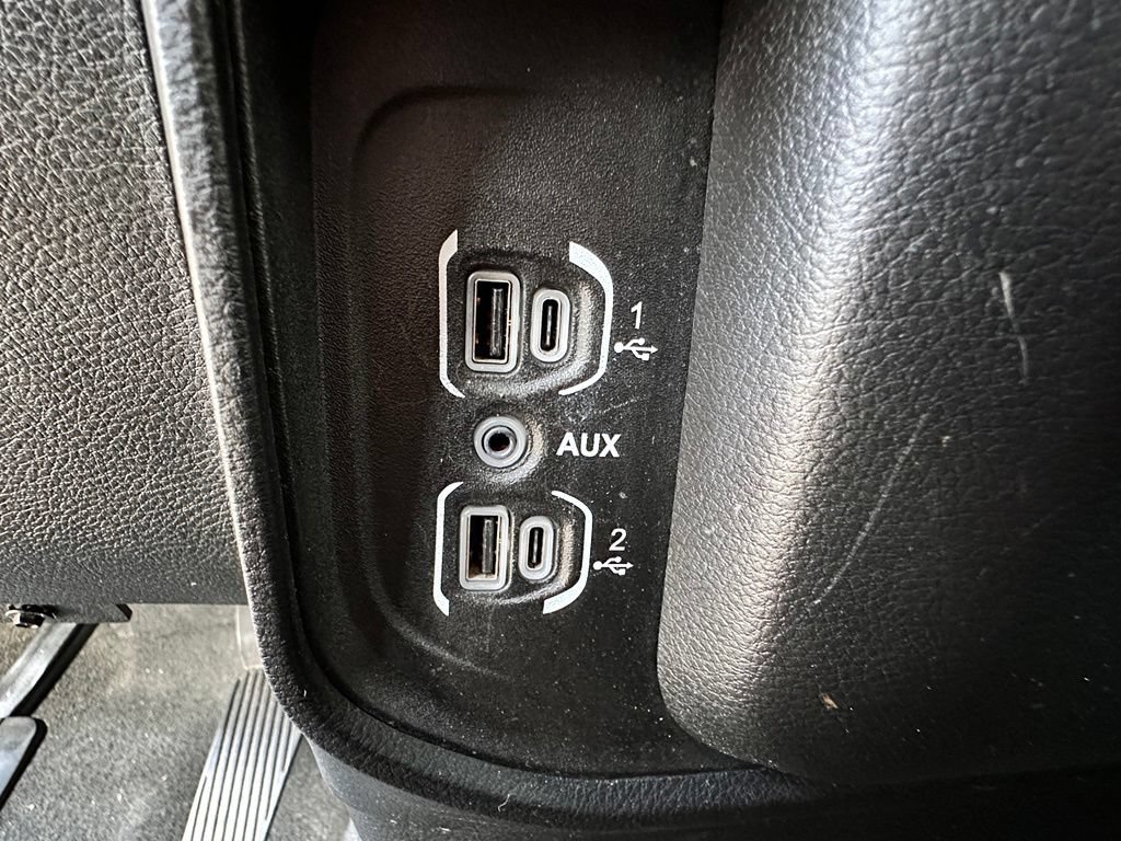 Used 2019 RAM 1500 Tradesman w/ SXT Appearance Group AWD/4WD image 30