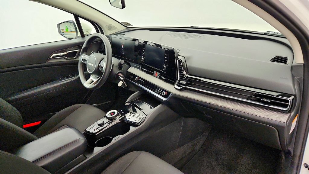 Used 2023 Kia Sportage LX AWD/4WD image 19