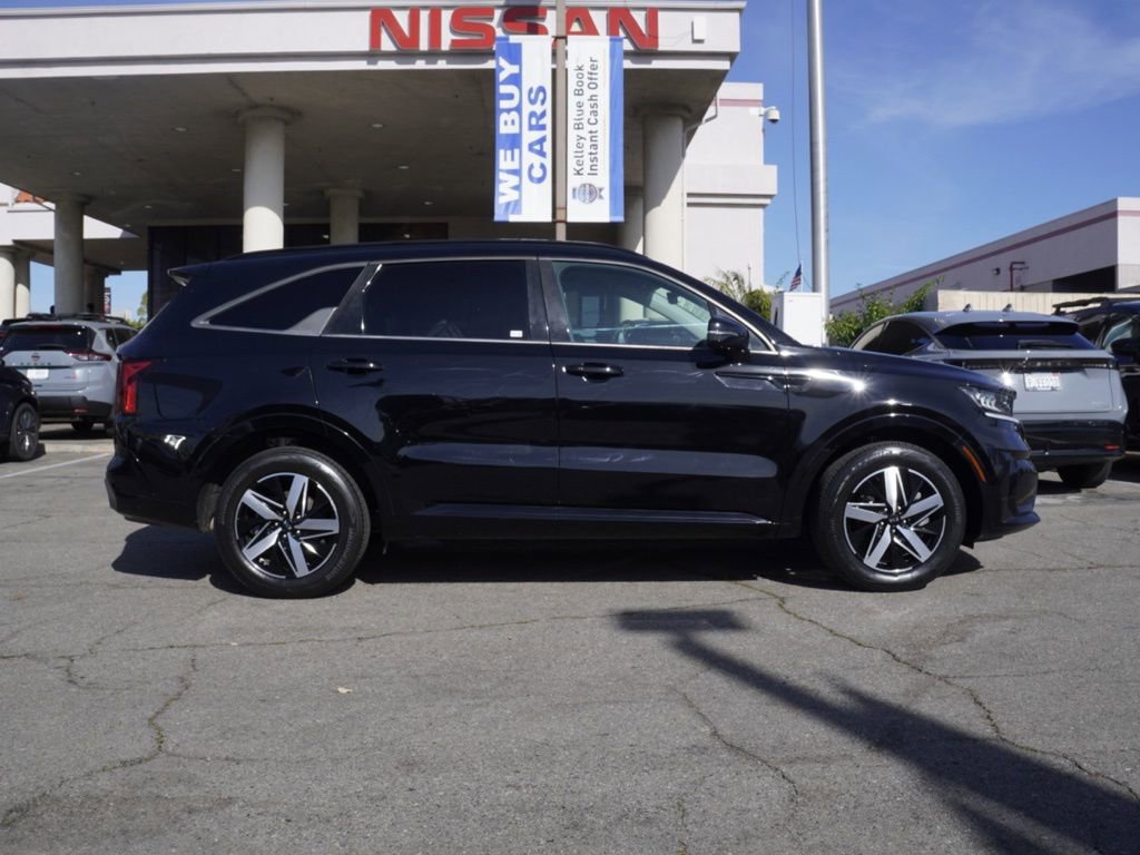 Used 2021 Kia Sorento S image 3