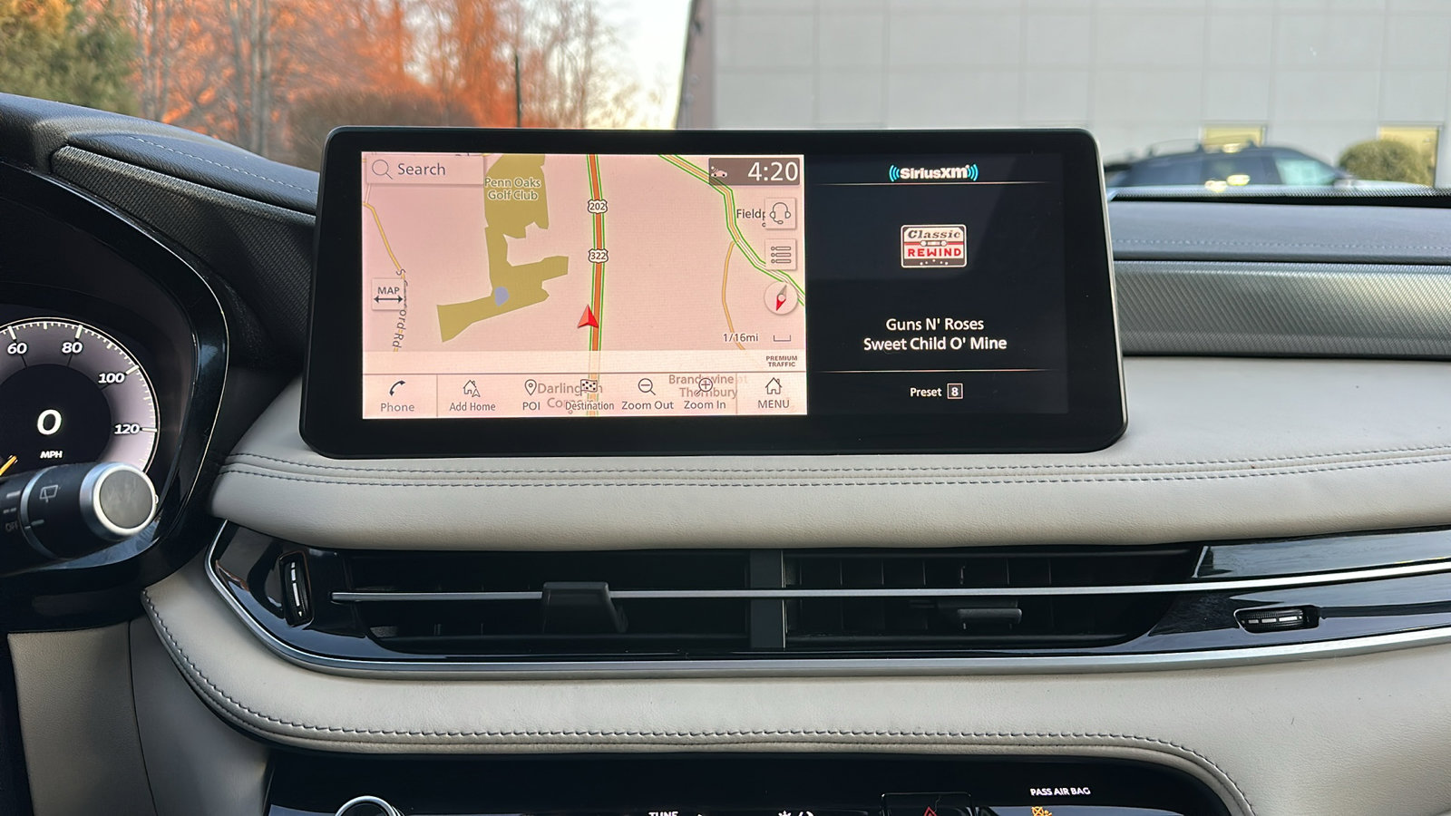 Certified 2022 INFINITI QX60 Luxe w/ Cargo Package image 18