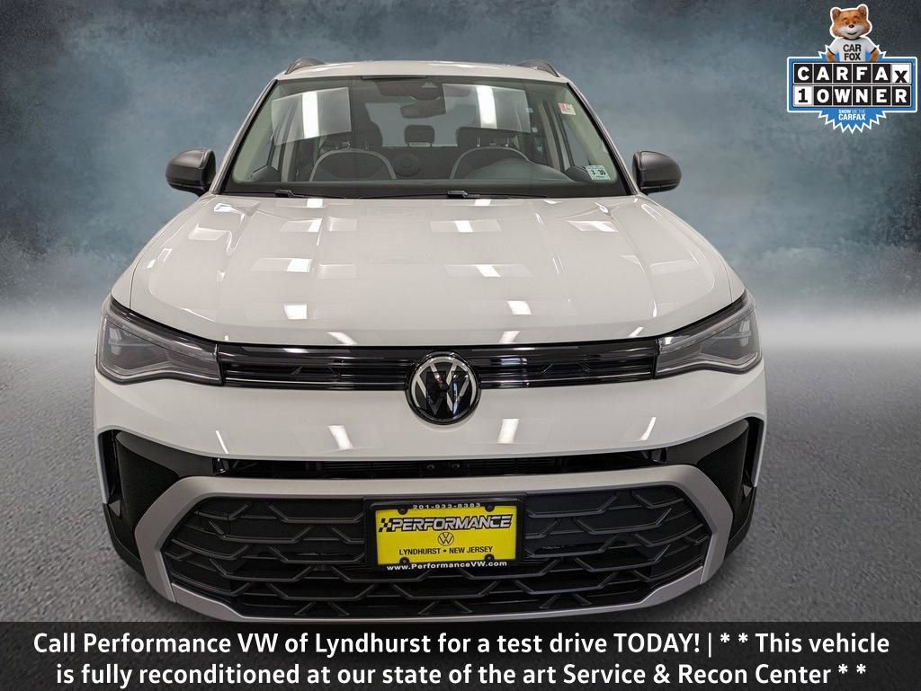 Used 2025 Volkswagen Taos S image 2