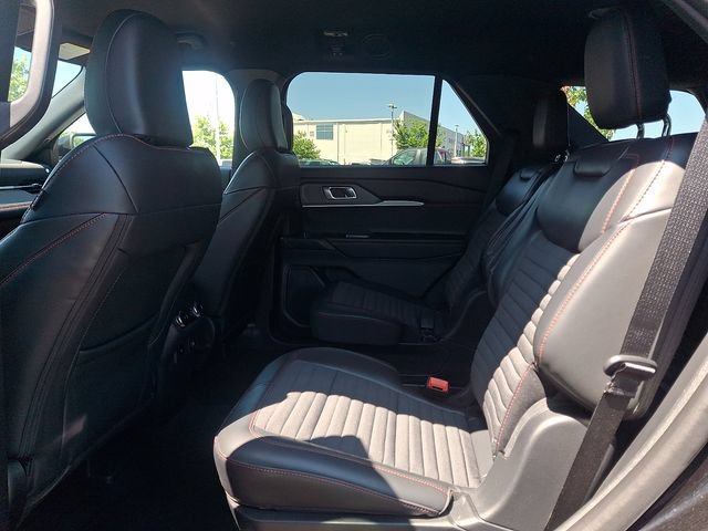 Used 2026 Ford Explorer ST-Line AWD/4WD image 10