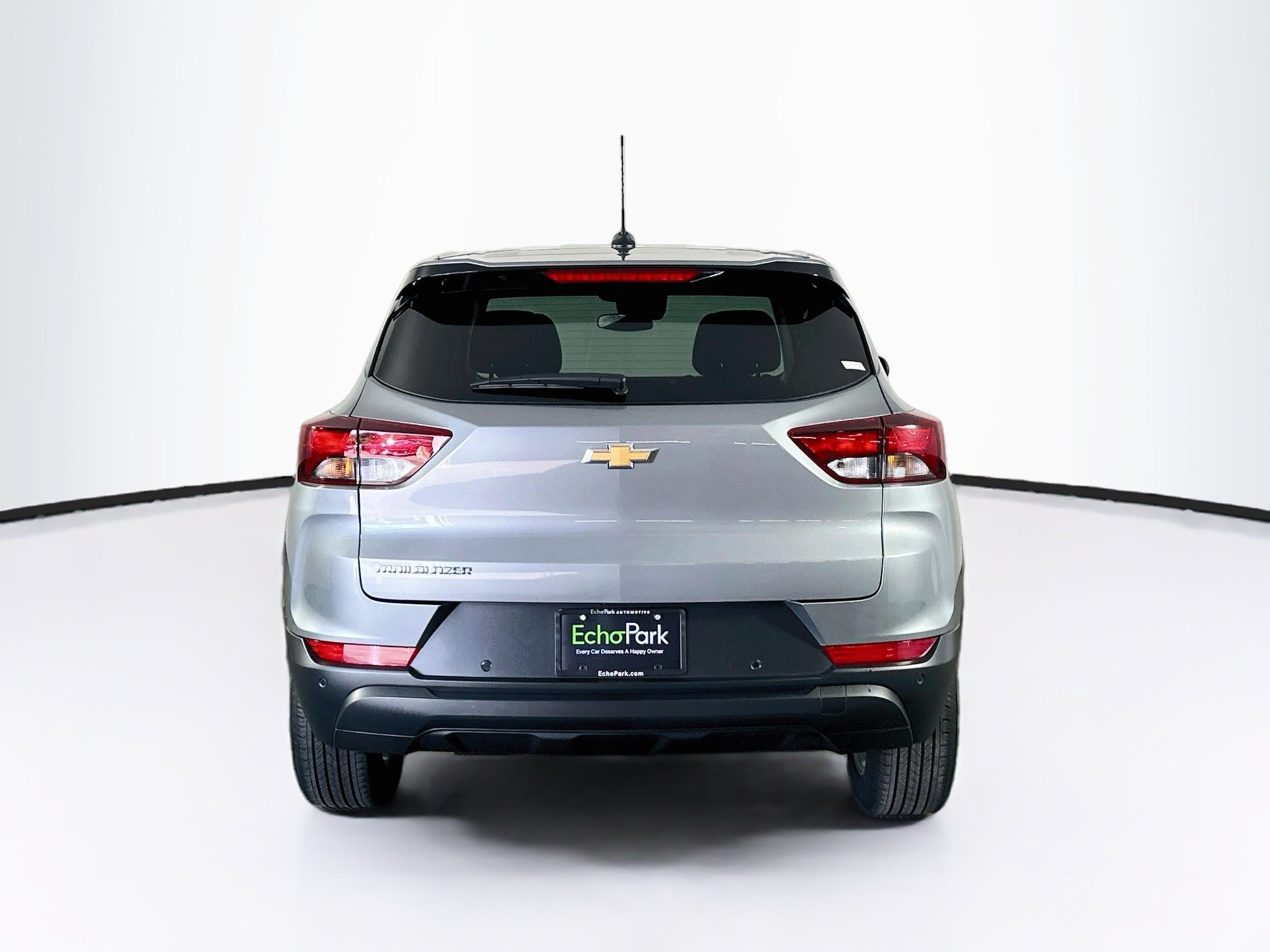 Used 2024 Chevrolet TrailBlazer LS w/ LS Convenience Package FWD image 7