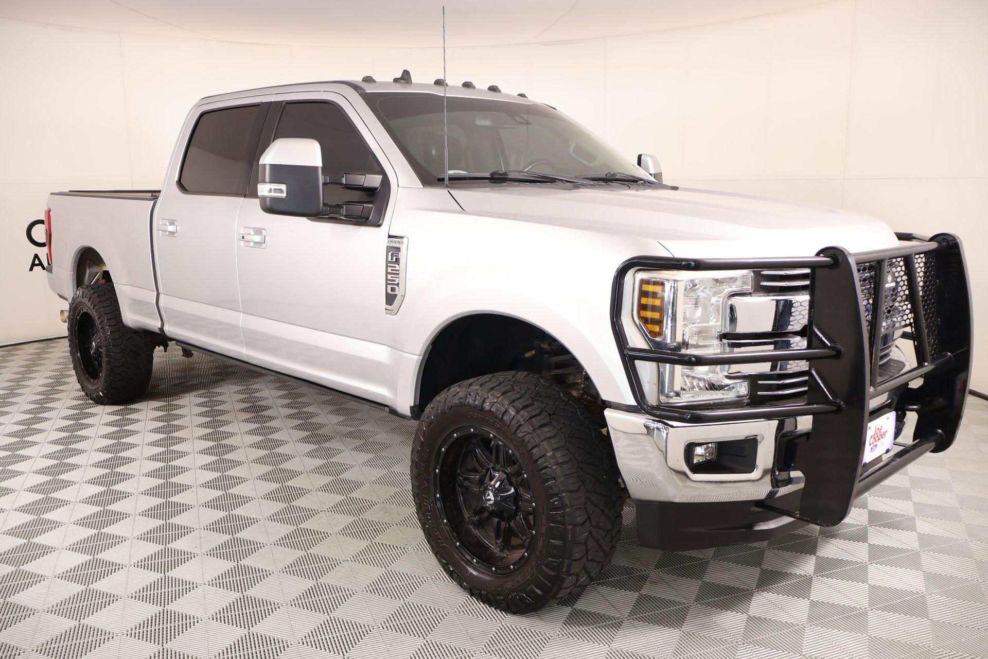 Used 2019 Ford F250 Lariat w/ Lariat Ultimate Package image 1