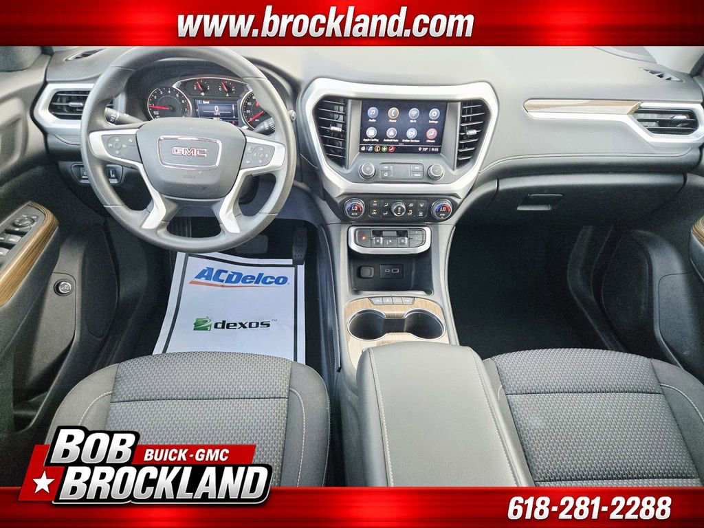 Used 2023 GMC Acadia SLE w/ Driver Convenience Package image 9